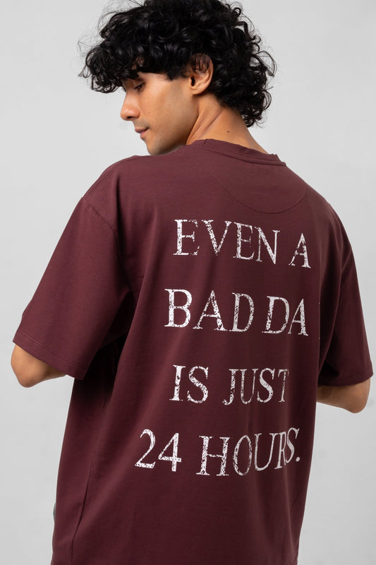 BURGUNDY CORE RELAXED PRINT TEE - KYT Fashion